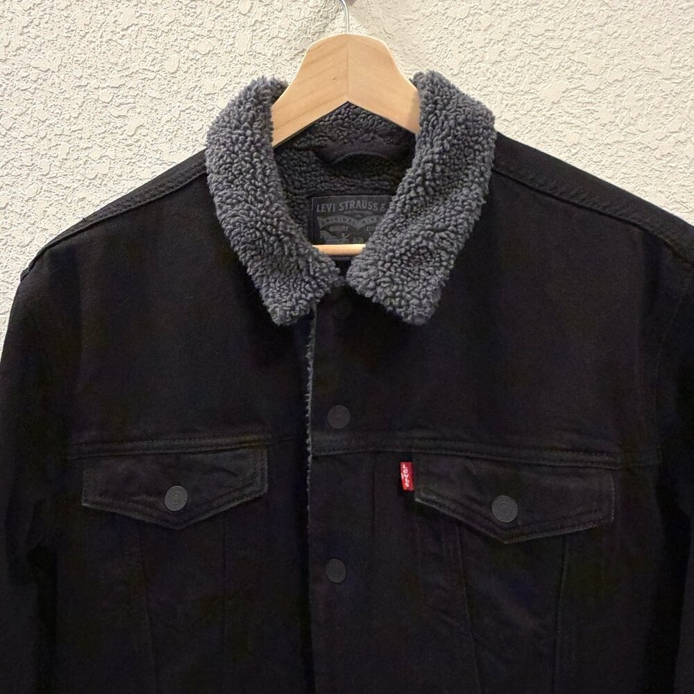 Levi’s Sherpa Lined Trucker Jacket Type III Black Medium LN